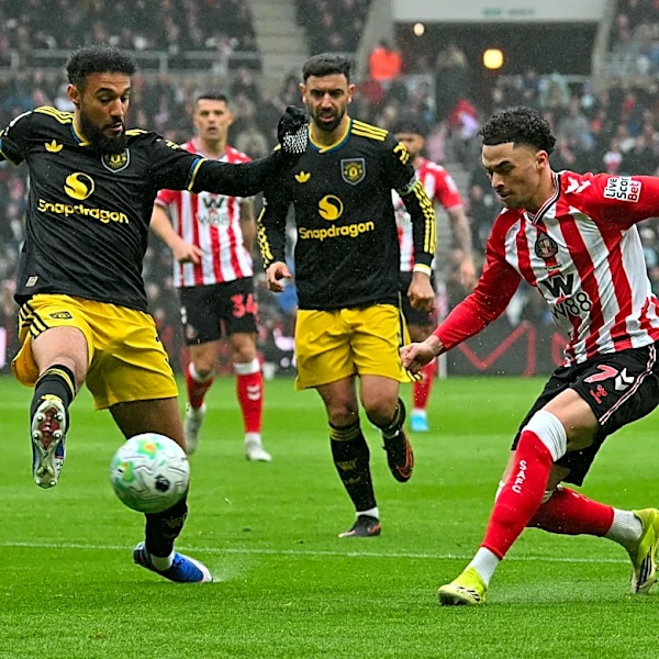 Sunderland 0-0 Manchester United: Rainy draw showcases lack of depth