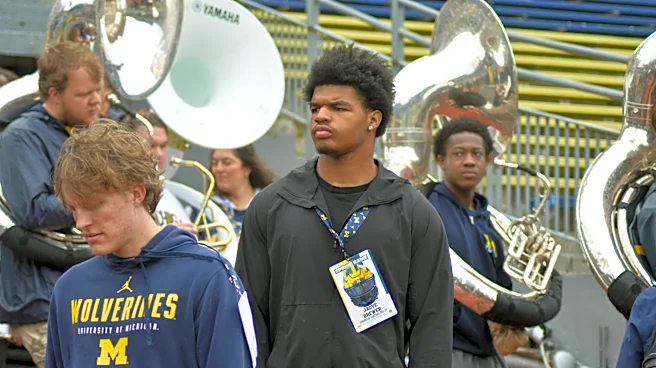 Michigan Football lands commitment from four-star edge rusher