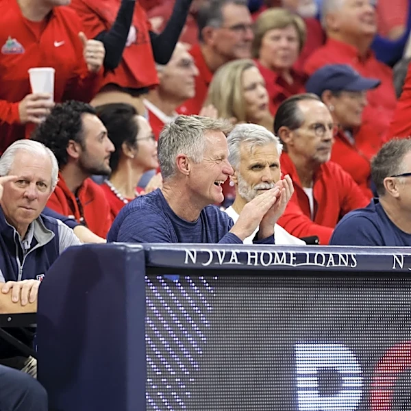 Former Arizona star Steve Kerr signs contract extension with Warriors