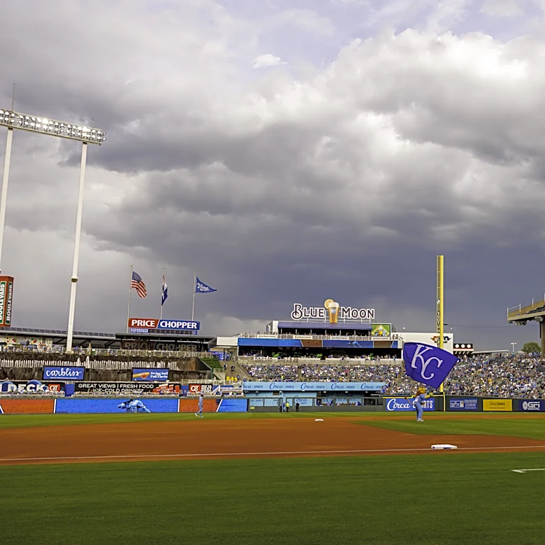 Royals 5, Tigers 1: Sleepwalking towards the cellar