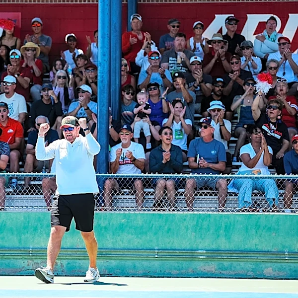 NCAA men’s tennis: Arizona rallies to beat Oklahoma, advance to first Elite Eight