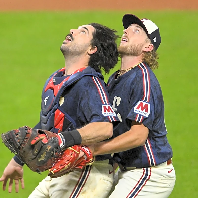 Twins 2, Guardians 1 – F/11: Genuinely How