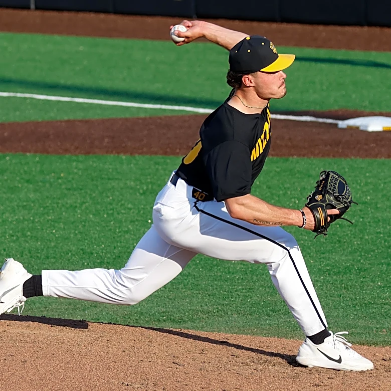 Mizzou baseball falls in extra innings to Vanderbilt