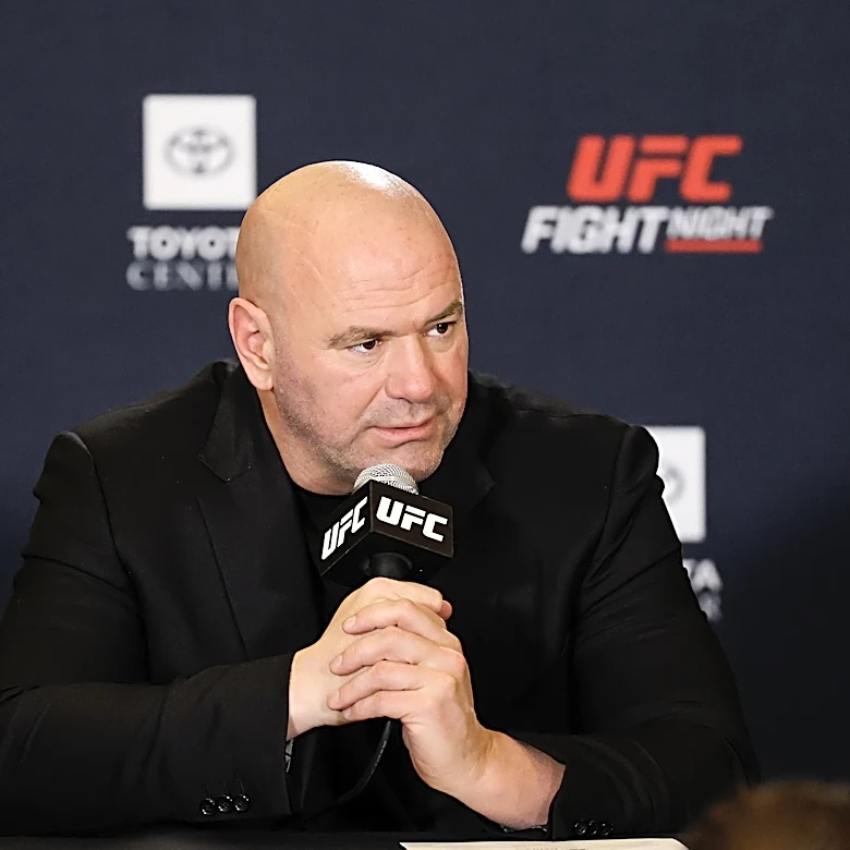 Dana White reacts to UFC 328 main event scorecards – ‘2-2 going into the last round’