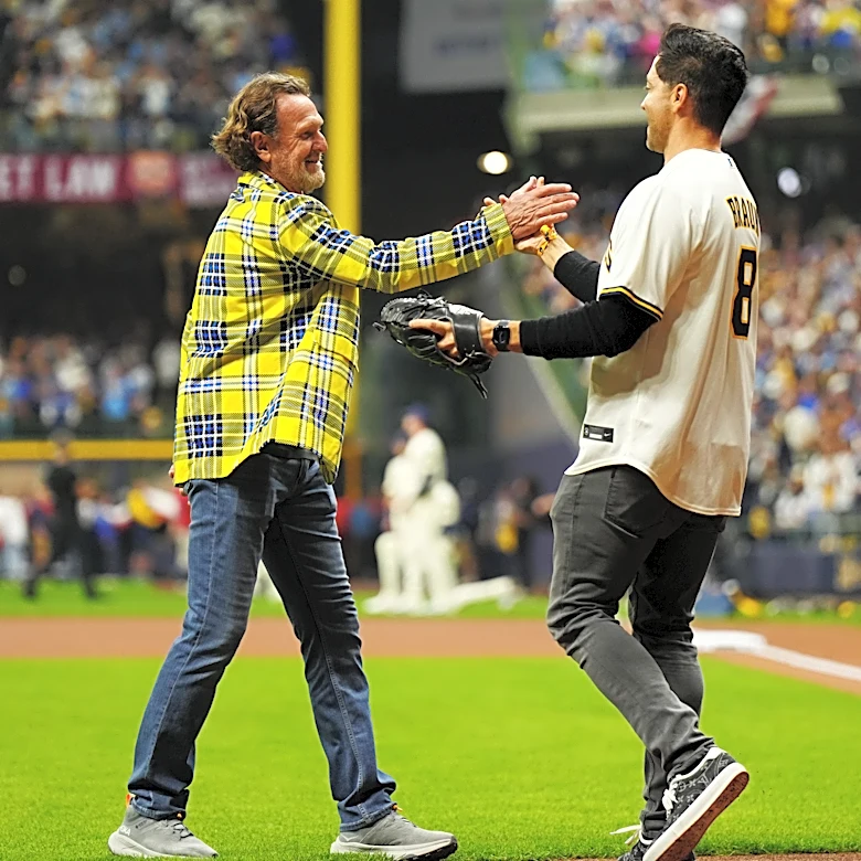 Is it time for the Brewers to retire another jersey?
