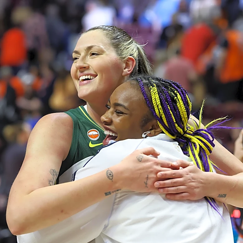 WNBA photo gallery: Seattle Storm @ Connecticut Sun – 5/10/26
