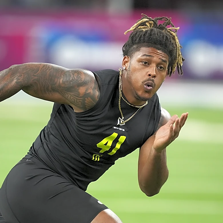 Bengals News (5/11): No contract drama with Cashius Howell