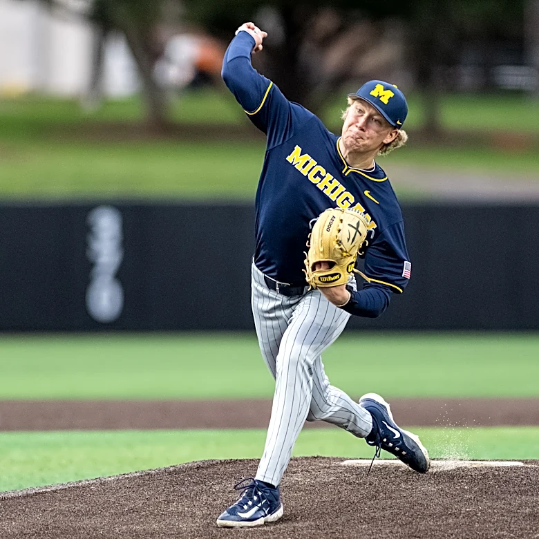 Michigan Baseball takes 2-of-3 at Minnesota, wins seventh straight Big Ten series