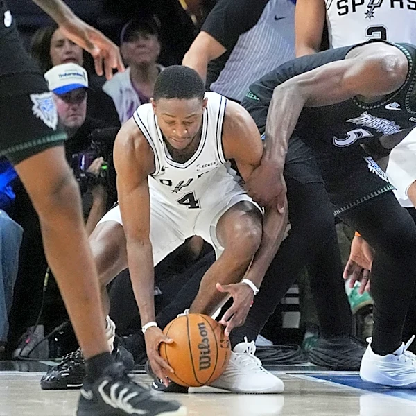 Highlights: Shorthanded Spurs slug it out in loss to the Timberwolves