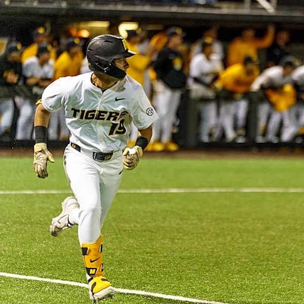 Blaize Ward claims SEC Co-Freshman of the Week crown—once again.