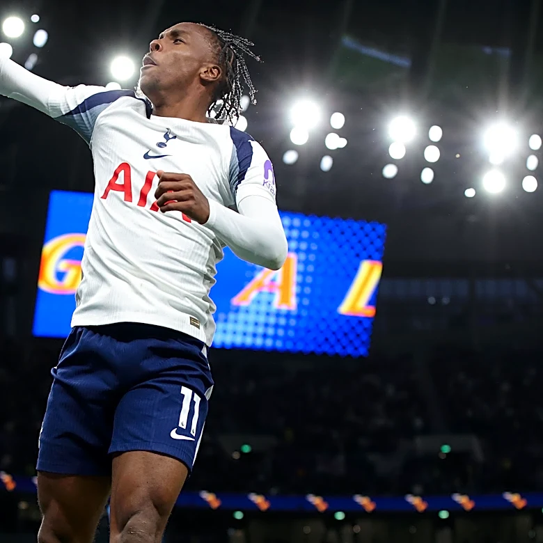Tottenham 1-1 Leeds: Spurs concede late for disappointing draw, still two points ahead of West Ham