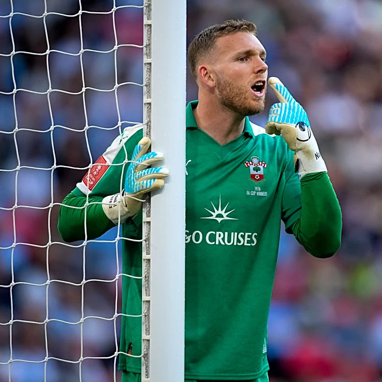 Southampton option to purchase Bayern Munich keeper would trigger with promotion to Premier League