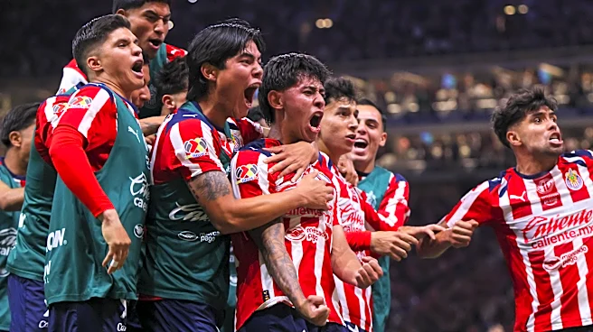 Chivas dominate Tigres to book their ticket to the Semifinals