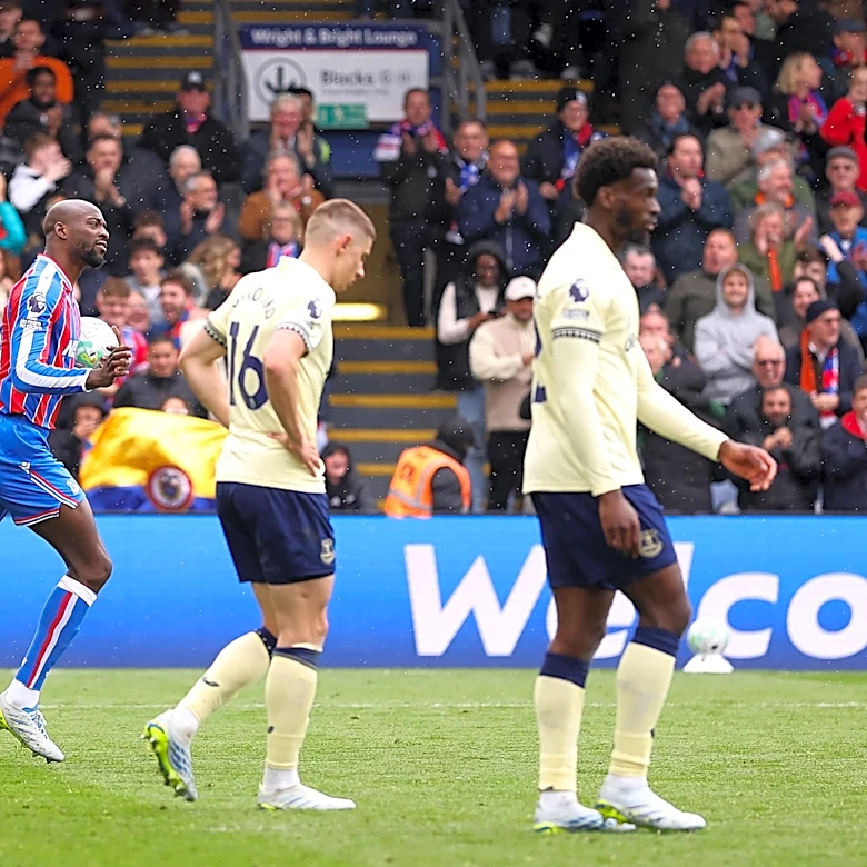 Everton Notebook | Faultlines Clear as End of Campaign Draws Near