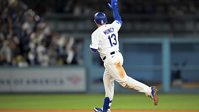 Dodgers notes: Max Muncy, Shohei Ohtani, René Cárdenas