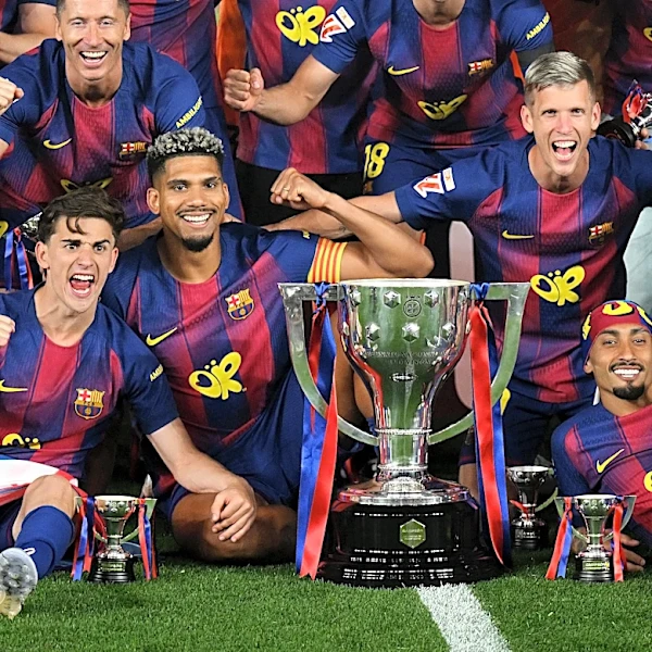 Go all out for 100 points or give more youngsters a chance? What should Barcelona do now La Liga is won?