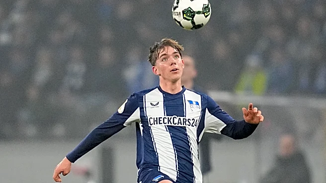 Bayern Munich News: Clubs lining up for Kennet Eichhorn; Juventus wants Kim Min-jae; Porto chasing Robert Lewandowski?; and MORE!