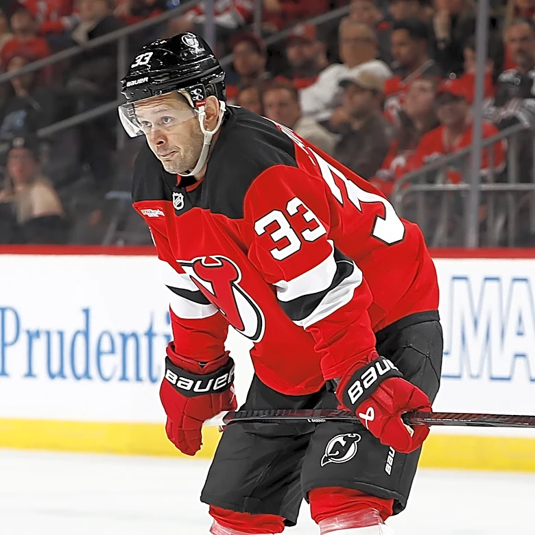 New Jersey Devils UFA Profiles: Evgenii Dadonov & Zack MacEwen