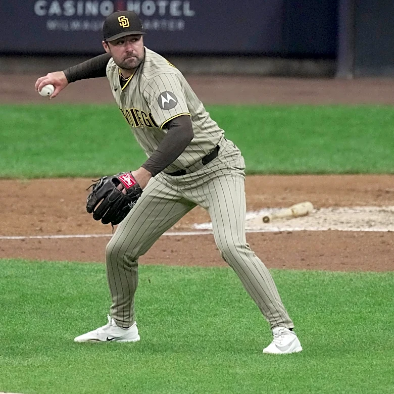 Good Morning San Diego: Padres fall short in comeback bid, cannot overcome five-run inning allowed by Matt Waldron