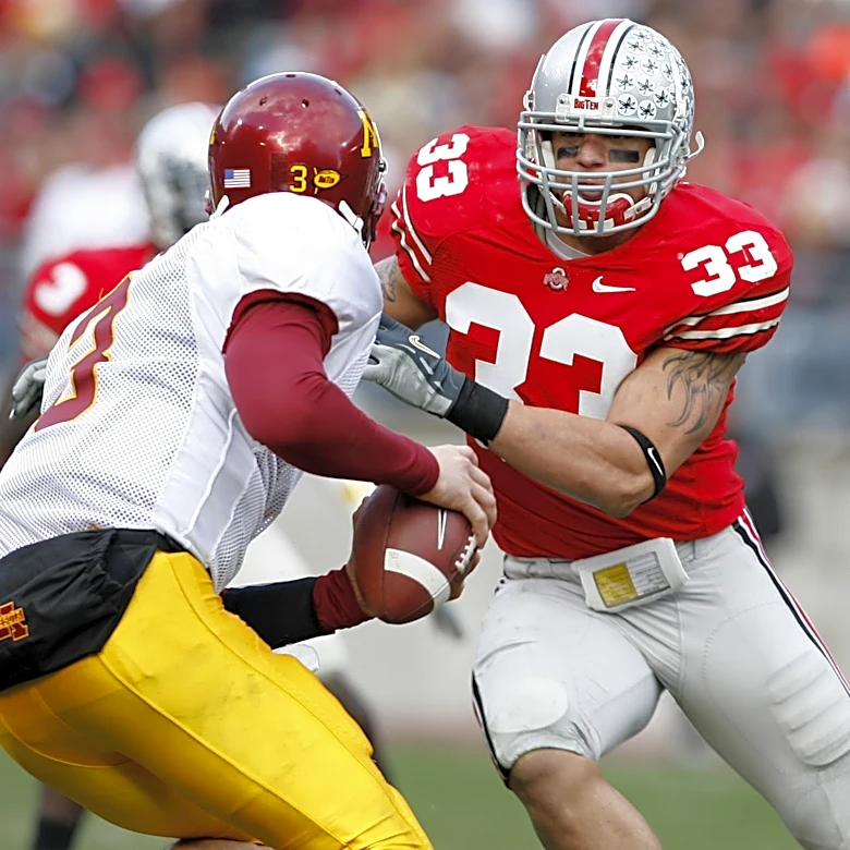 Buckeye Heroes: James Laurinaitis embodies what it means to be a Buckeye