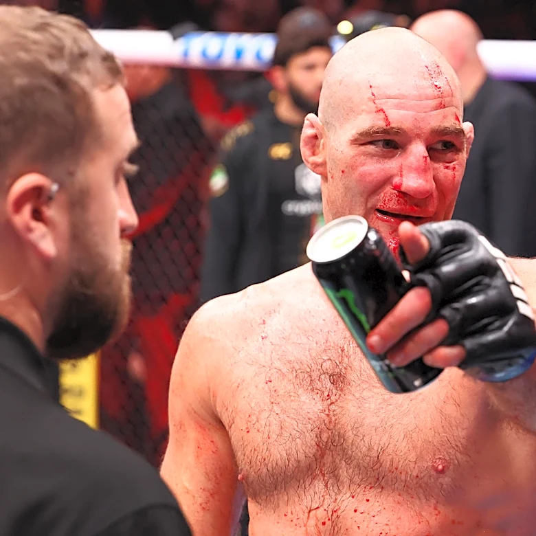 Khamzat rematch put on hold as Sean Strickland reveals extensive damage in UFC 328 shoulder injury