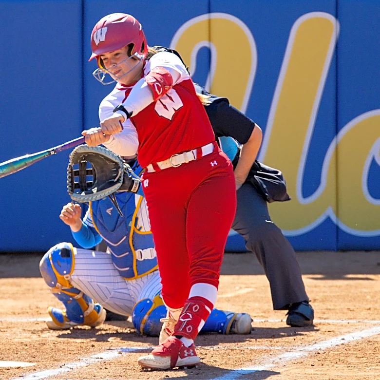Badgers earn bid to NCAA Tournament, to face Baylor