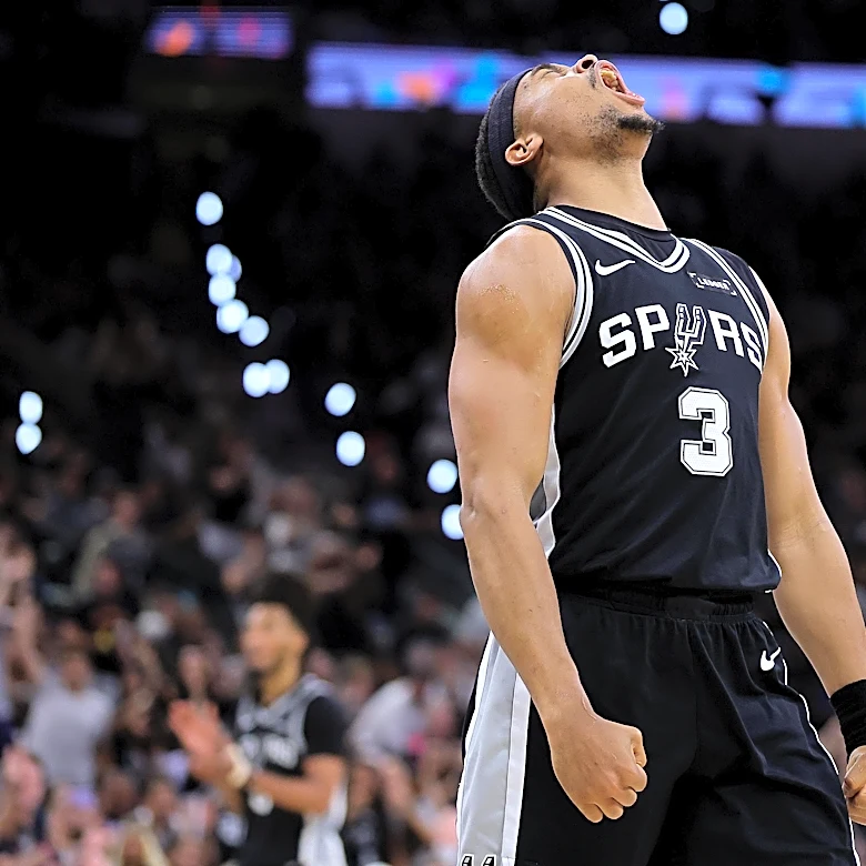 Spurs vs. Timberwolves player grades: San Antonio defends home court to take a 3-2 series lead