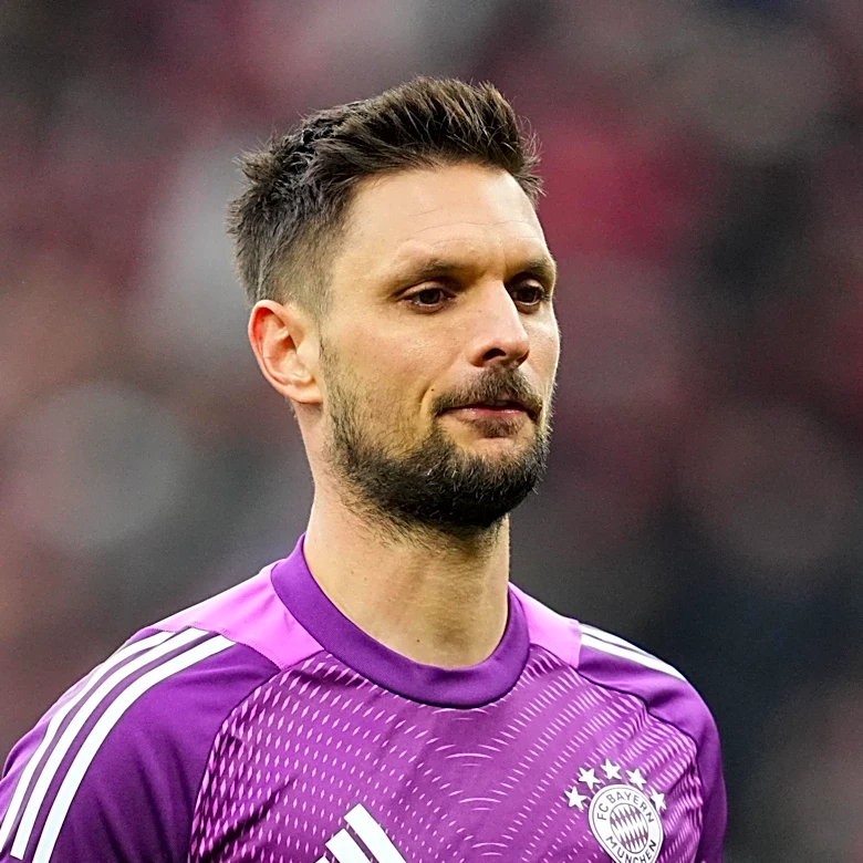 Sven Ulreich to stay in Munich with Manuel Neuer’s extension