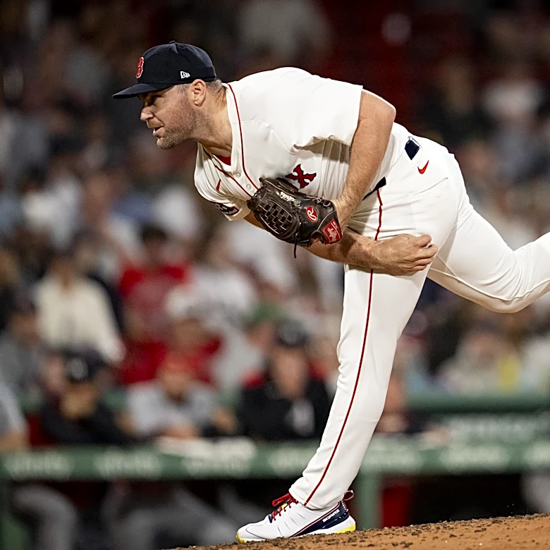 Cubs BCB After Dark: Cubs sign Liam Hendriks