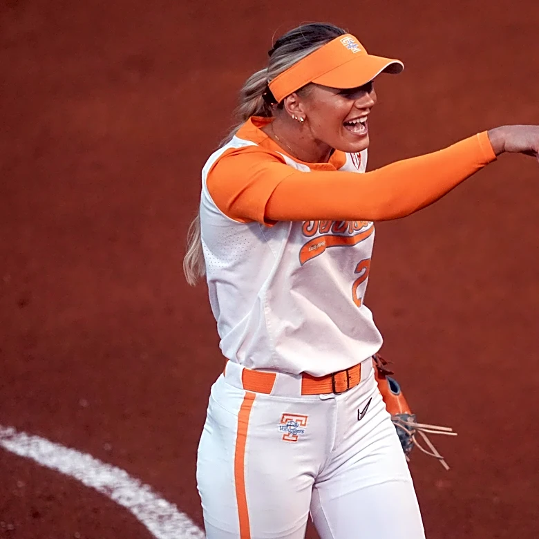 College softball: 3 keys for Tennessee to advance to Super Regionals