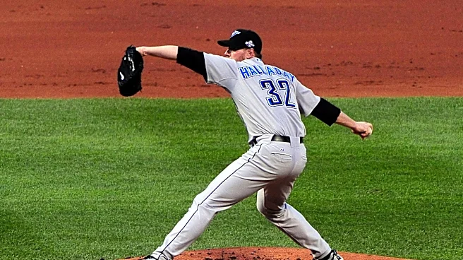 Blue Jays Birthdays: Roy Halladay, Pat Borders