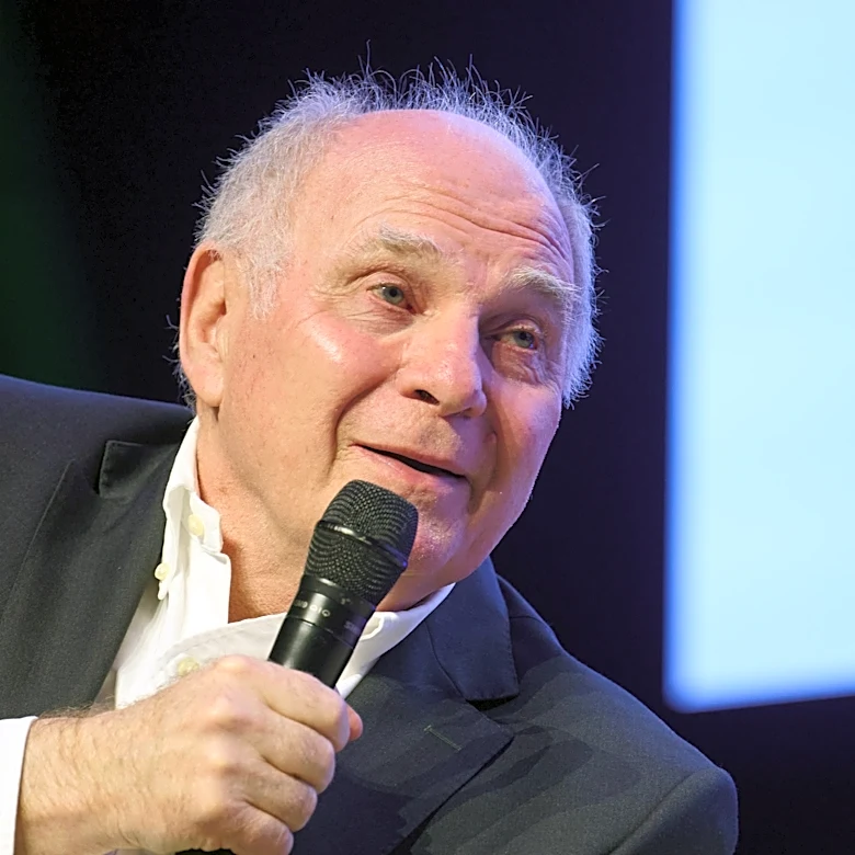 Bayern Munich’s Uli Hoeneß ‘completely rejects’ FIFA’s enormously inflated ticket prices for World Cup