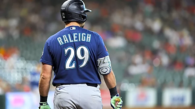 Cal Raleigh placed on the IL with oblique strain, Jhonny Pereda recalled