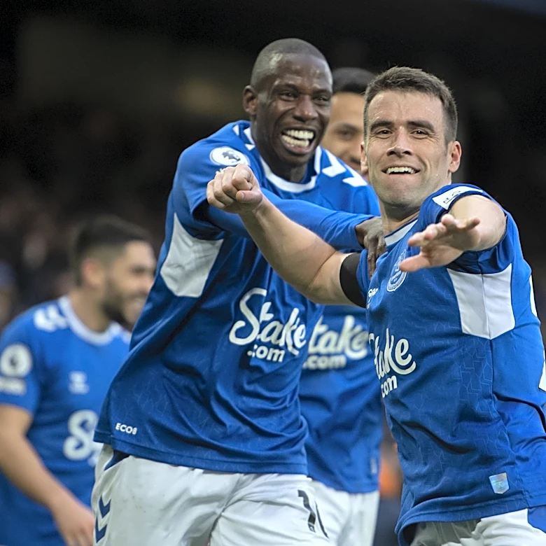 Seamus Coleman announces he will be leaving Everton