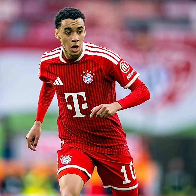 Weekend Warm-up: Bayern Munich’s Jamal Musiala says he is ahead of schedule; Max Eberl not going to Saudi Arabia; Bundesliga predictions; and MORE!