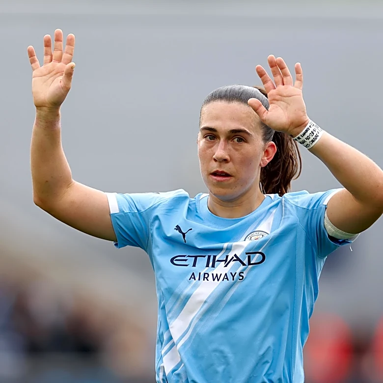 Manchester City confirms USWNT midfielder Sam Coffey underwent minor knee surgery