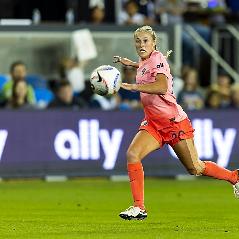 North Carolina Courage forward Olivia Wingate removed from season-ending injury list – available for selection vs Chicago Stars