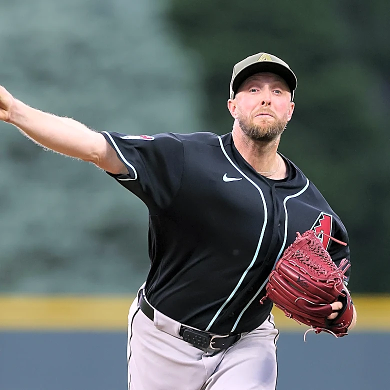 Diamondbacks 9, Rockies 1: Completely Kelly