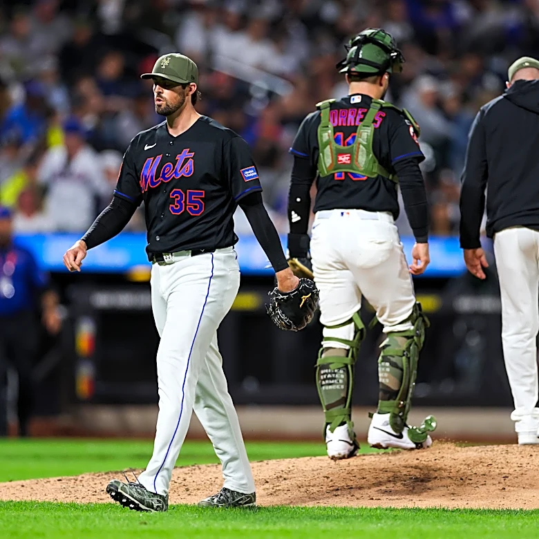 Mets place Clay Holmes on IL, recall Joey Gerber from Triple-A