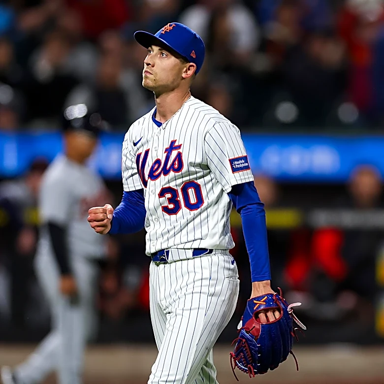 Mets hold on with help from Weaver to win 6-3