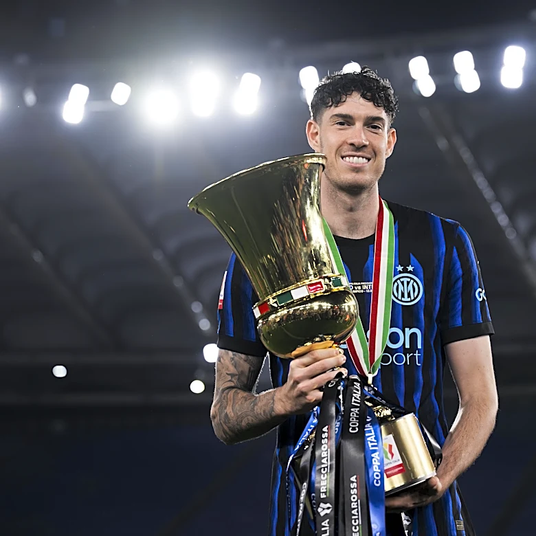 Hansi Flick’s Alessandro Bastoni doubts revealed as talk of Barcelona transfer cools