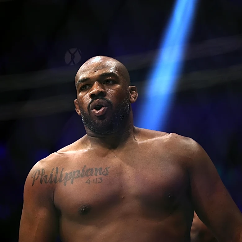 M-V-Peace! Jon Jones admits he needs to ‘get out of UFC contract’ following Francis Ngannou’s callout at Rousey vs. Carano | Video