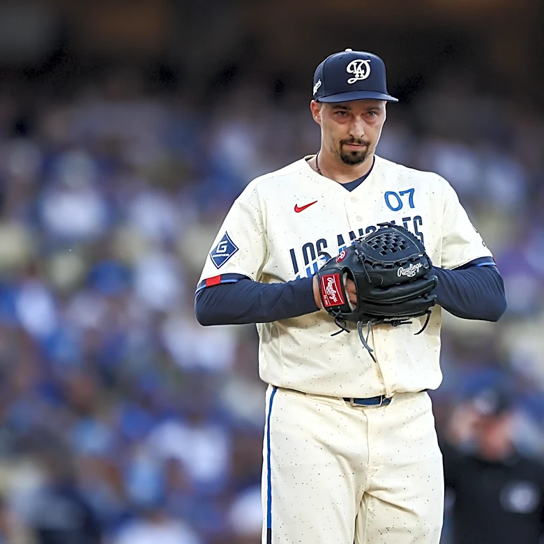 Blake Snell to undergo elbow surgery on Tuesday