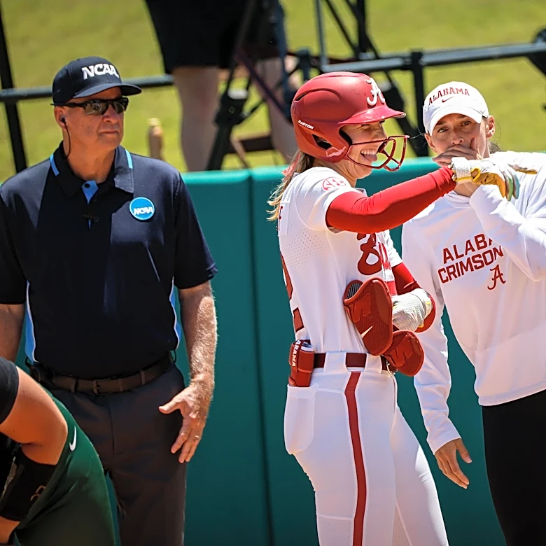 Jocelyn Briski Sends Alabama Softball to the Winner’s Bracket of the Tuscaloosa Regional