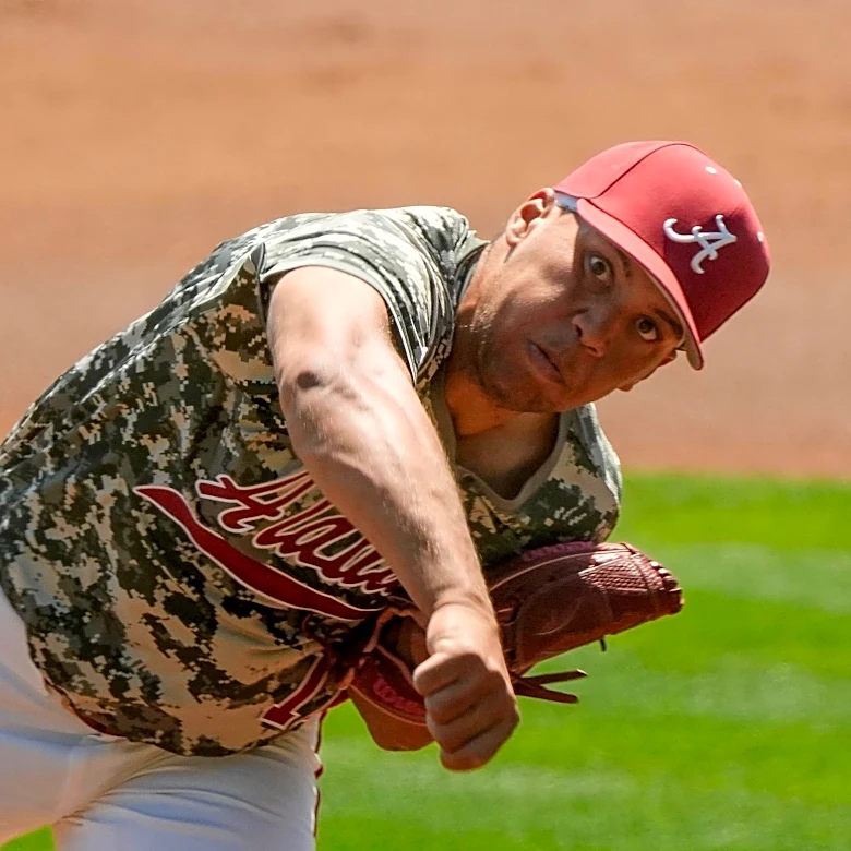 Alabama Takes Series From Ole Miss