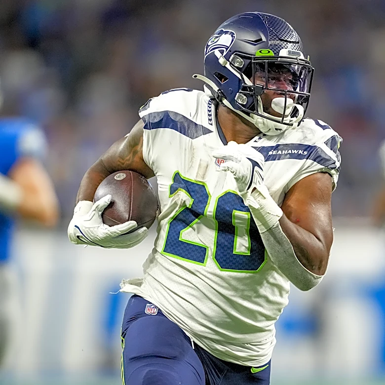 Former Seahawks running back Rashaad Penny feels like he let Seattle down due to injuries