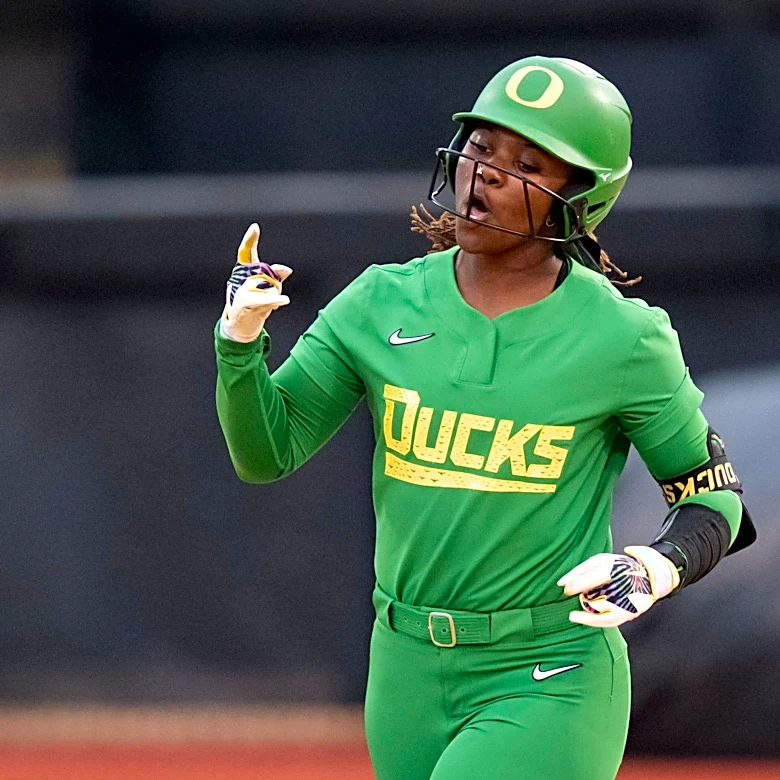Softball: Saturday Recap