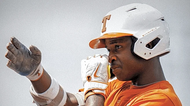 No. 6 Texas sweeps Missouri, 12-7