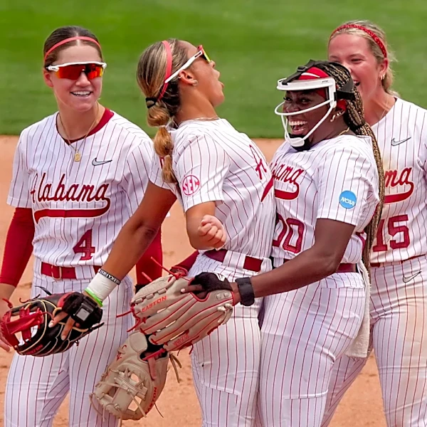 A Dominant One-Hit Win Sends Alabama Softball to the Super Regionals