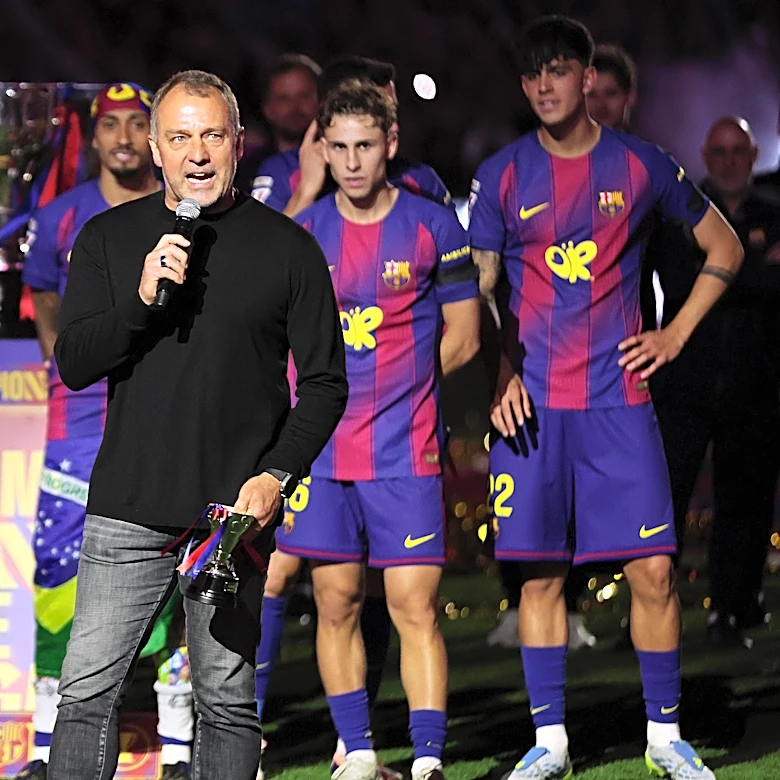 Hansi Flick extends Barcelona contract until 2028